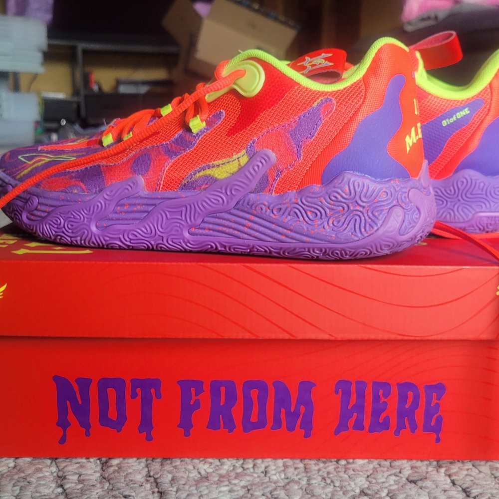 Puma Lamelo Monster Athletic Shoes (Size 8 Mens)